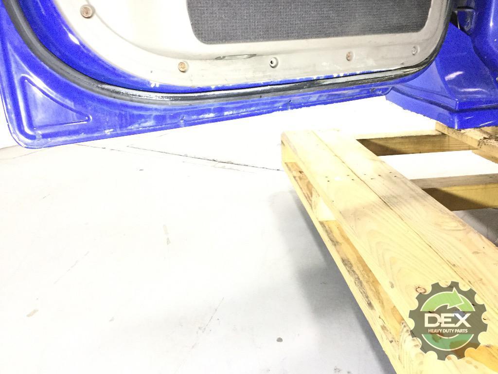 Freightliner Cascadia partially groomed day cab OEM