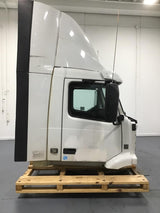 Volvo VNM groomed Daycab OEM 21134493D40