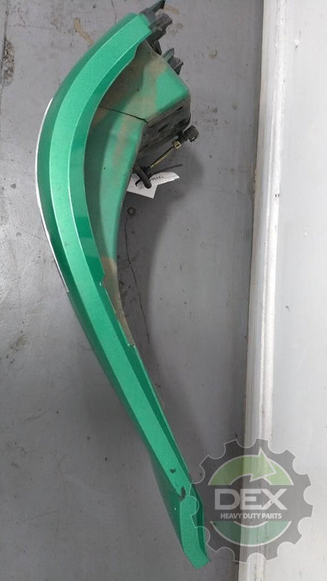 Volvo VNL LH bumper corner with fog lights OEM 82364722D1