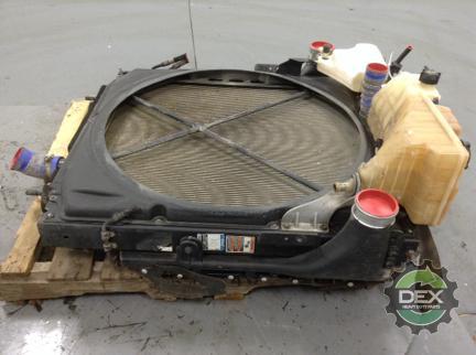 Peterbilt 384 Cool Pack : Radiator OEM