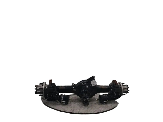 Meritor MT40-14XHE complete rear rear axle in 2 OEM - Second Truck Parts