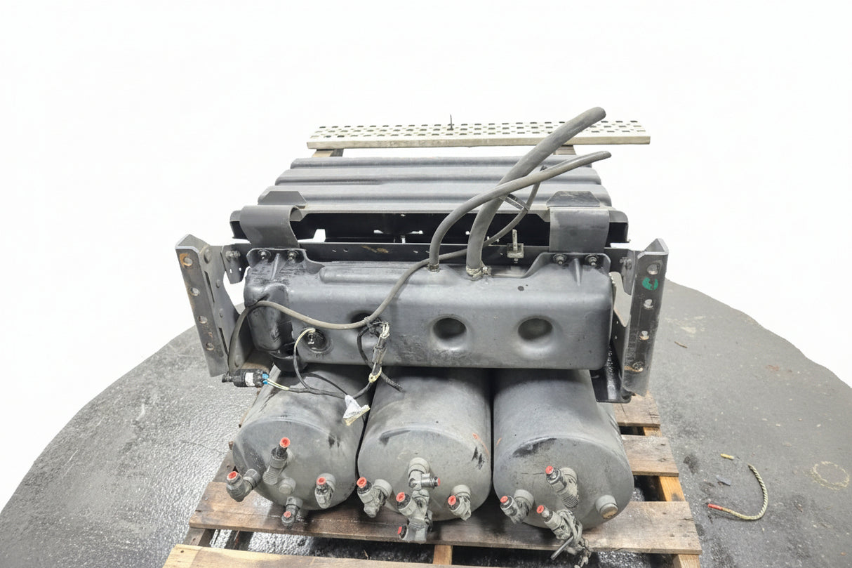 Volvo Frame mounted battery box OEM - Second Truck Parts