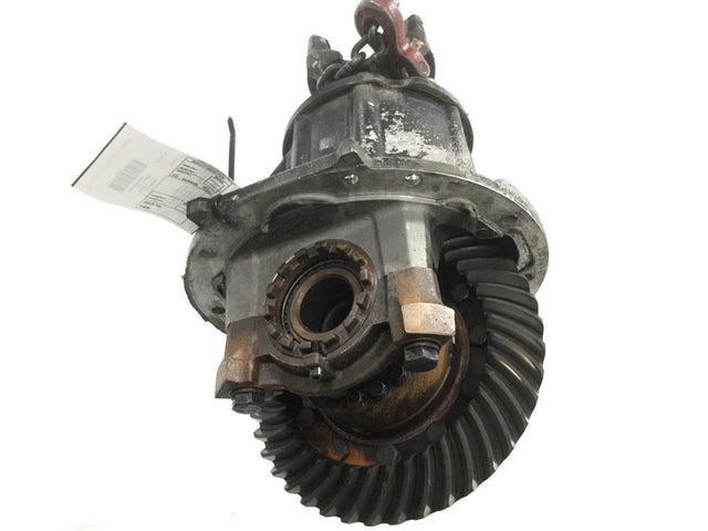 Meritor RT-40-145 rear rear axle carrier in 3 OEM 8235-B13200M1885342 - Second Truck Parts