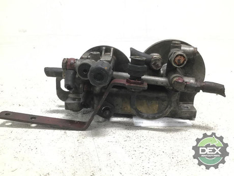 Mack US04 MP7 fuel filter housing OEM 20873677D3