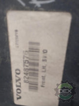 Volvo VNL LH front chassis fairing with steps OEM 82487576D5