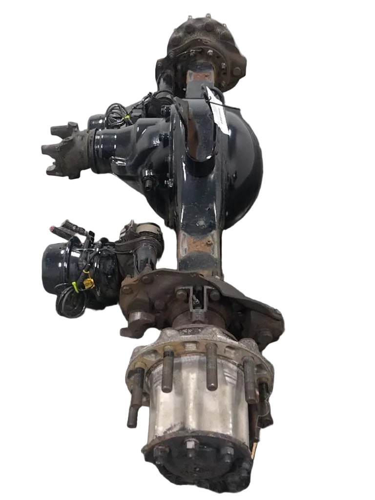 Meritor MT40-14X rear axle assembly OEM 8235-MR2014X4MFRNN2247 - Second Truck Parts