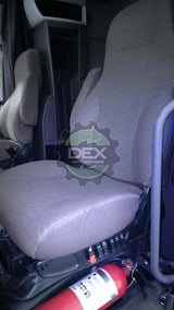 Volvo VNL670 groomed sleeper cab OEM 20413815D1