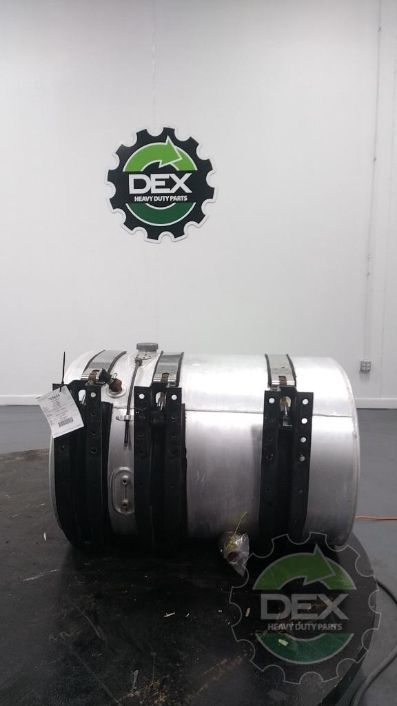 Mack 100 gallon aluminum D shaped fuel tank OEM 21426107 - Second Truck Parts