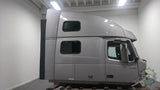 Volvo VNL860 groomed sleeper cab OEM 84749398