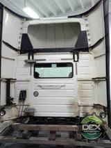 Volvo VNM groomed Daycab OEM 21134493D20