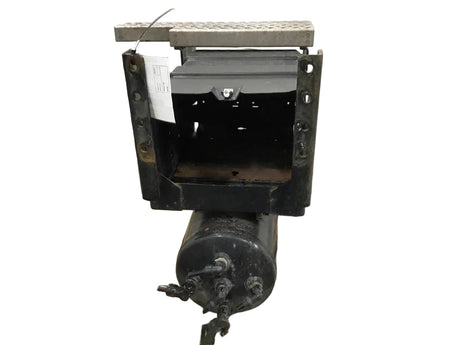Mack Anthem frame mounted battery box with fiberglass lid OEM 20769166 - Second Truck Parts