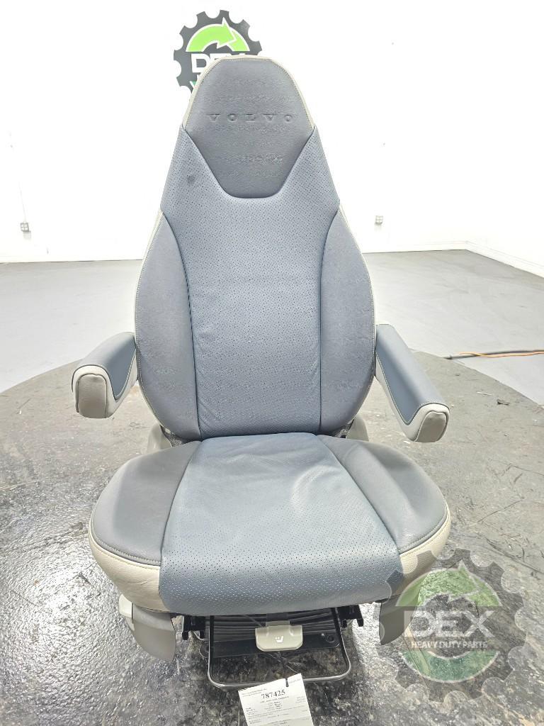 Volvo X5 premium Fathom Blue / green seat OEM 24525776