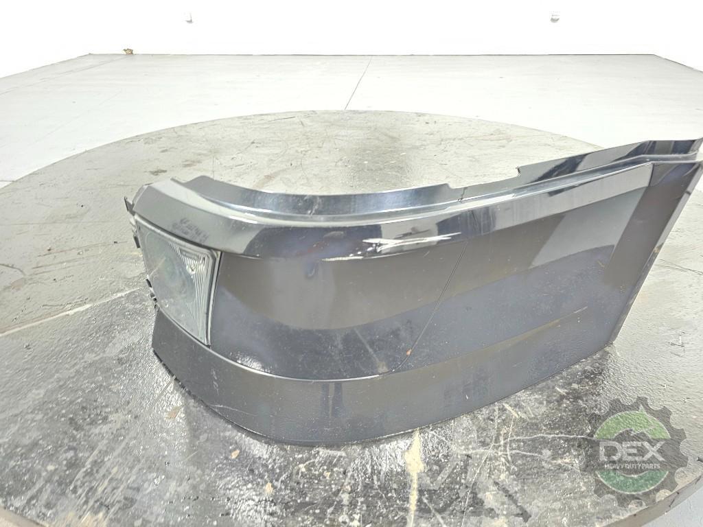 Volvo VNL SWO LH bumper corner with fog and driving light 20737498