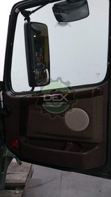 Volvo VNL670 groomed sleeper cab OEM 20413815D1