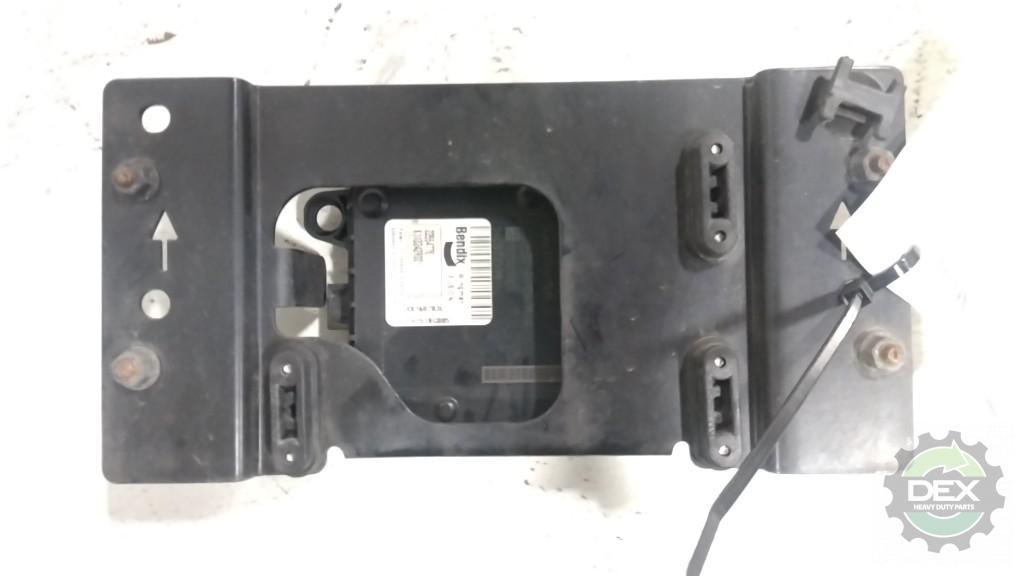 Bendix Lane avoidance front bumper sensor / antenna OEM 22554776D10