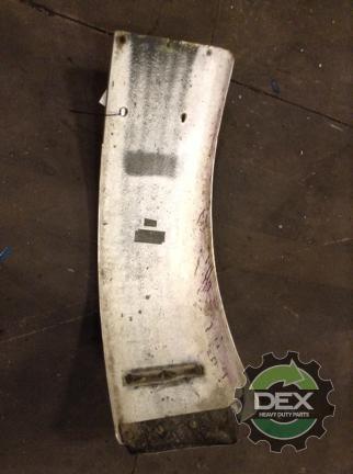 Volvo WXLL LH front 1/4 fender OEM 3081366