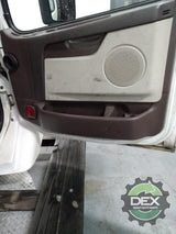 Volvo VNM groomed Daycab OEM 21134493D16