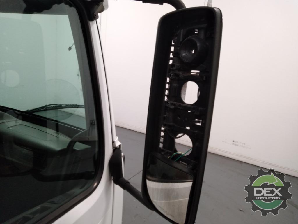 Volvo VNM groomed Daycab OEM 21134493D39