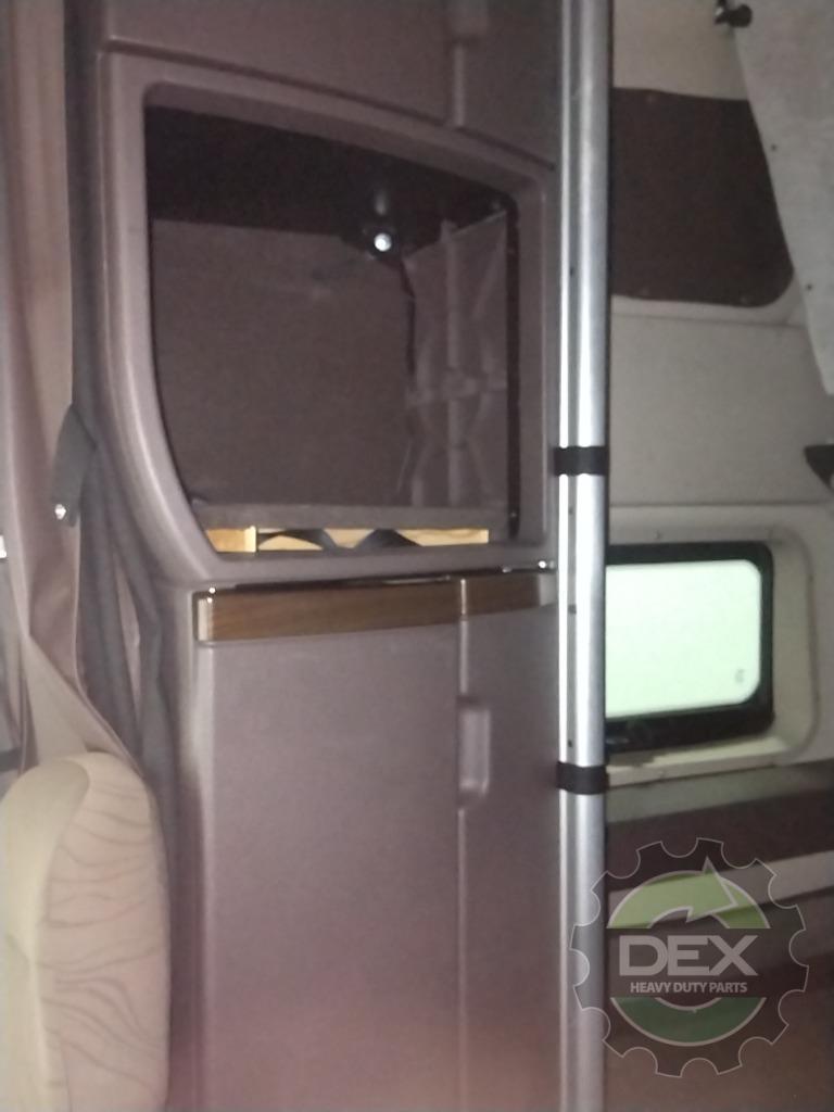 Volvo VNL780 sleeper cab OEM 20801803