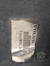 Volvo VNL RH front chassis fairing with steps OEM 82488537D5