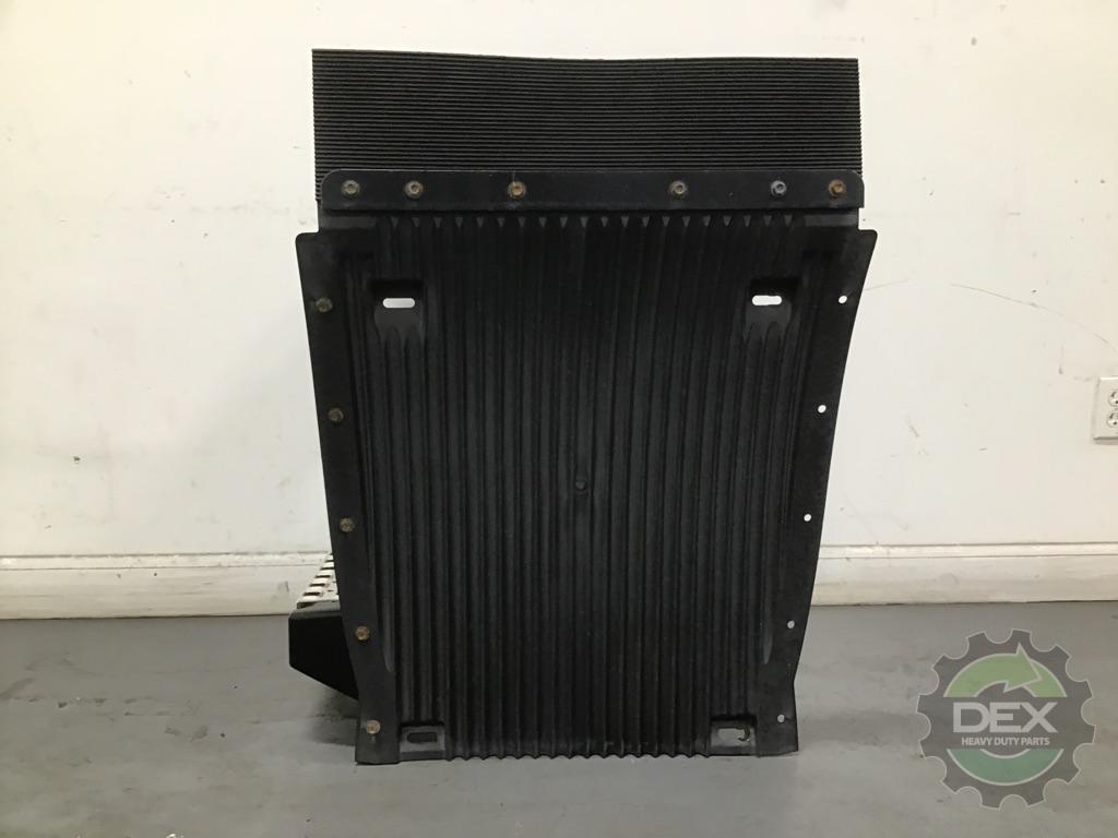 Volvo VNL LH rear chassis fairing with steps OEM 82487055D2