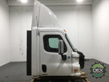 Freightliner Cascadia groomed day cab OEM