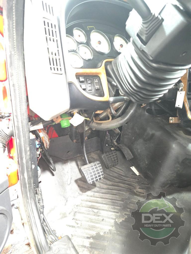 International Prostar groomed sleeper cab OEM