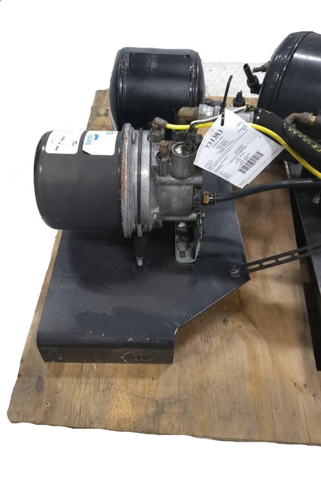 Mack Frame mounted air dryer 20935365 and purge tank 21235932 - Second Truck Parts