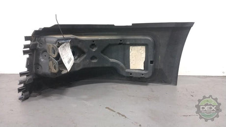 Volvo VNL version 2 RH bumper corner OEM 82721516