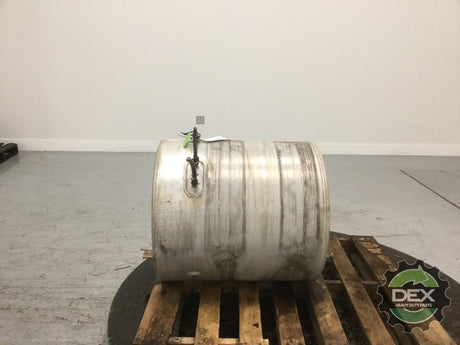 Volvo LH aluminum fuel tank measures 26" x 29" 60 gallon rear fill DDD2 - Second Truck Parts