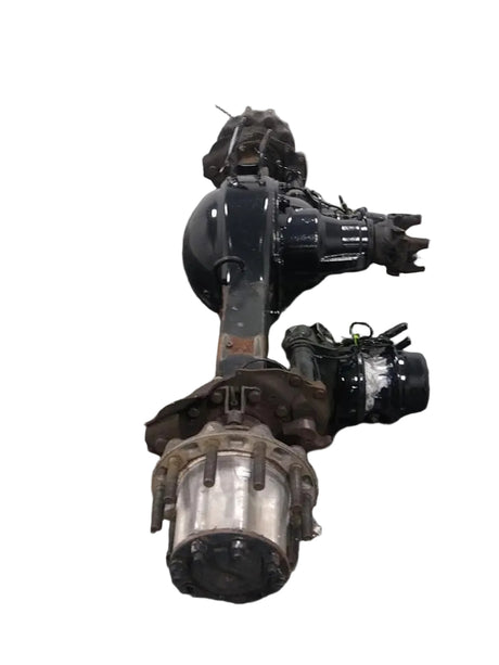 Meritor MT40-14X rear axle assembly OEM 8235-MR2014X4MFRNN2247 - Second Truck Parts