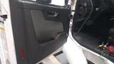 Volvo VNR / L groomed day cab OEM 84748494