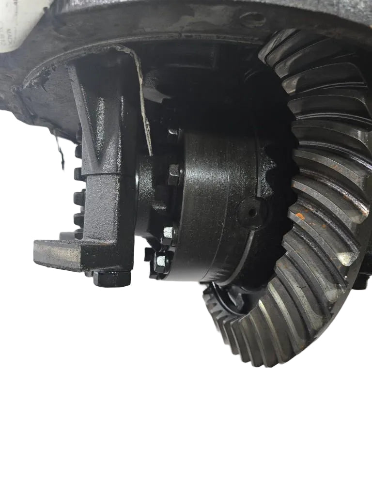 Meritor Rear axle carrier OEM 8235-A43200E2137267 - Second Truck Parts