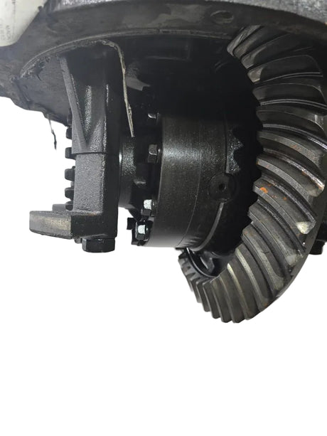 Meritor Rear axle carrier OEM 8235-A43200E2137267 - Second Truck Parts