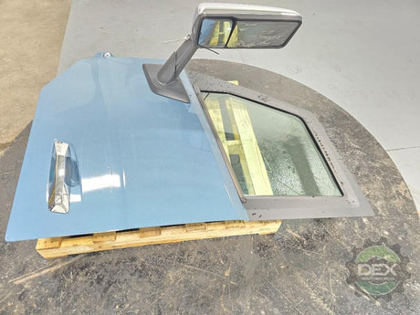 Volvo VNL LH door assembly OEM 78492125D16