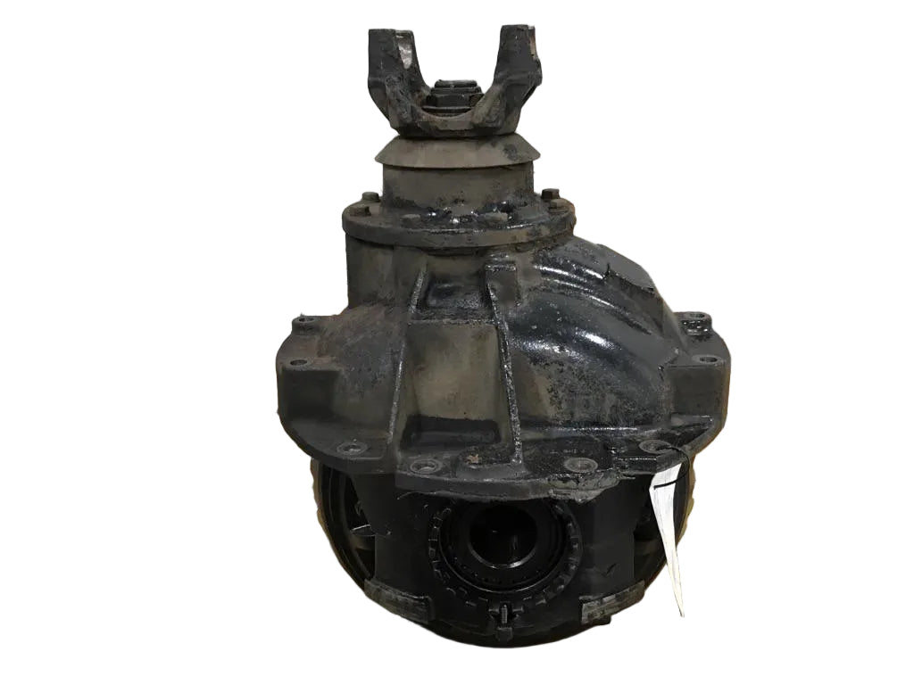 Meritor RS23-160 rear axle carrier in 2 OEM - Second Truck Parts