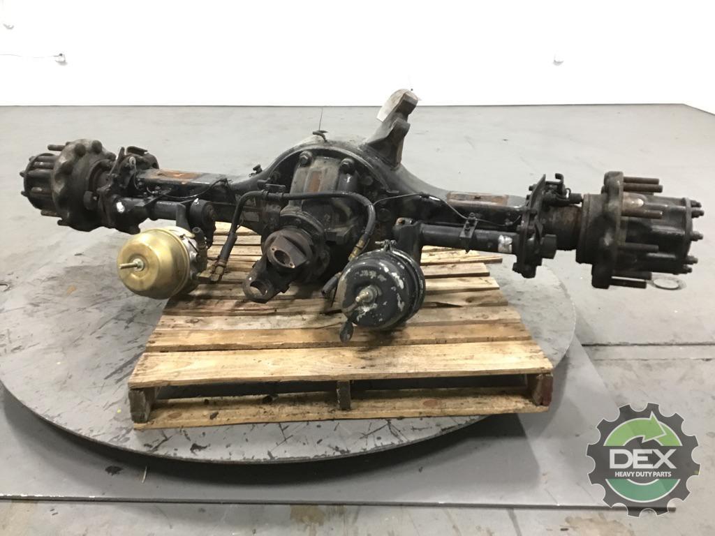 Western Star Meritor RT 40-145 rear rear axle assembly off '05 OEM