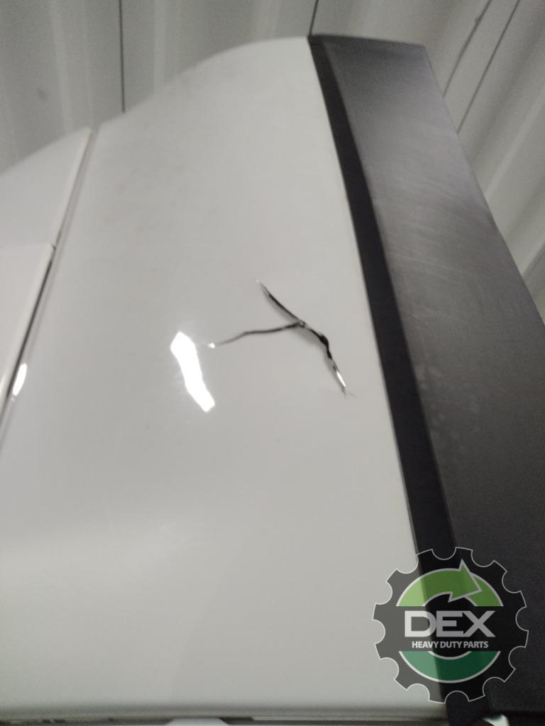 Volvo VNM groomed Daycab OEM 21134493D21