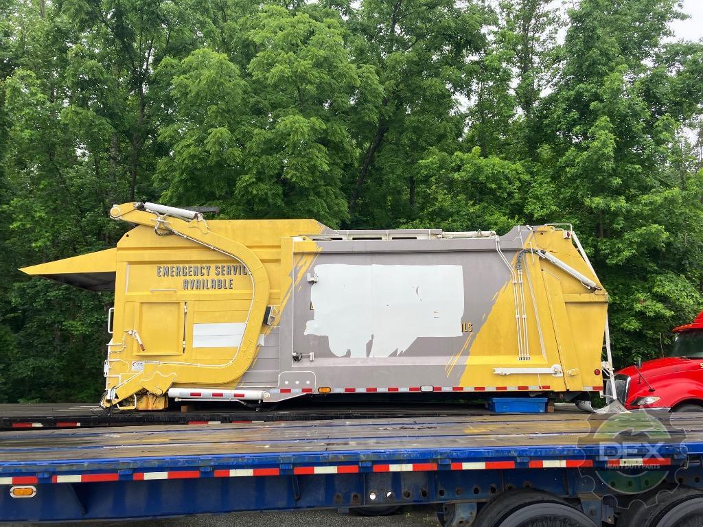 Heil Front load refuse body with controls OEM - Second Truck Parts