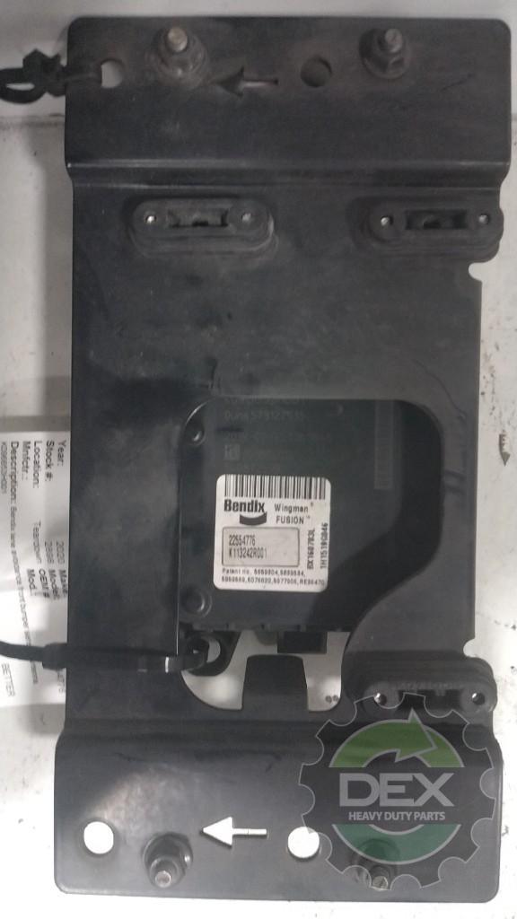 Bendix Lane avoidance front bumper sensor / antenna OEM 22554776D9