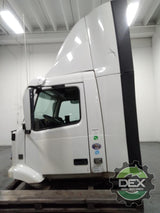 Volvo VNM groomed Daycab OEM 21134493D21