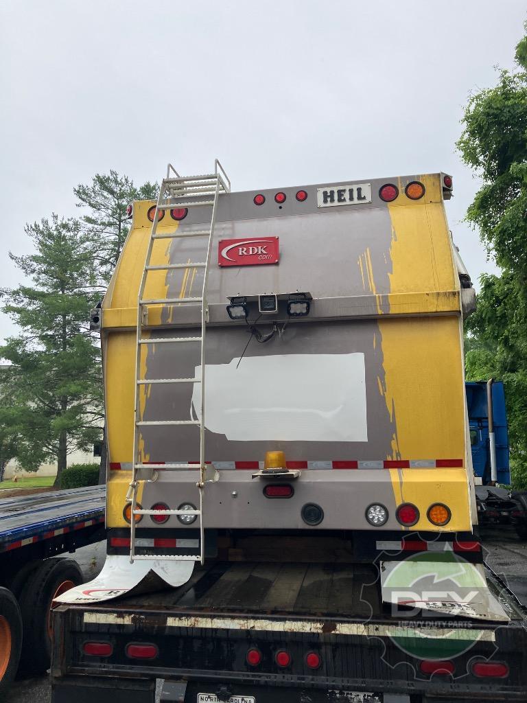 Heil Front load refuse body with controls OEM - Second Truck Parts