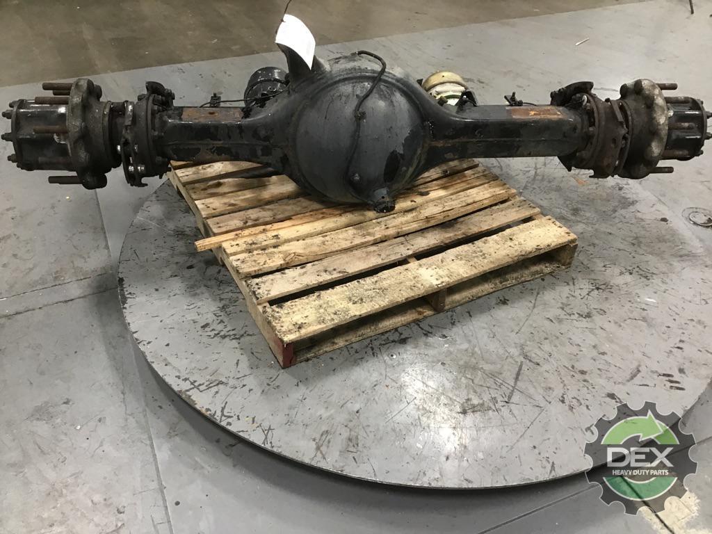 Western Star Meritor RT 40-145 rear rear axle assembly off '05 OEM