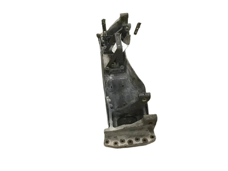 Volvo Engine crossmember OEM 20984861 - Second Truck Parts