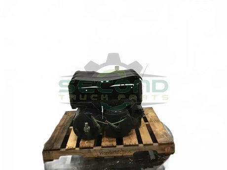 Steel Battery box with composite lid out of '12 Freightiner Cascadia - Second Truck Parts