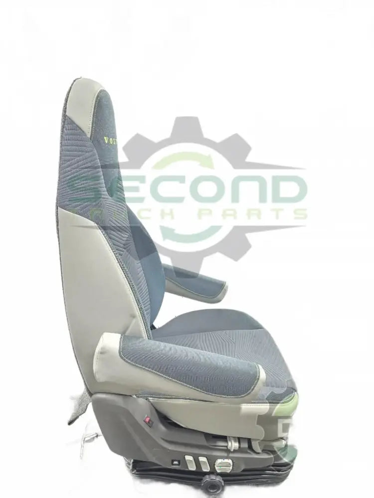 Volvo Air ride seat OEM 24524608D10 - Second Truck Parts