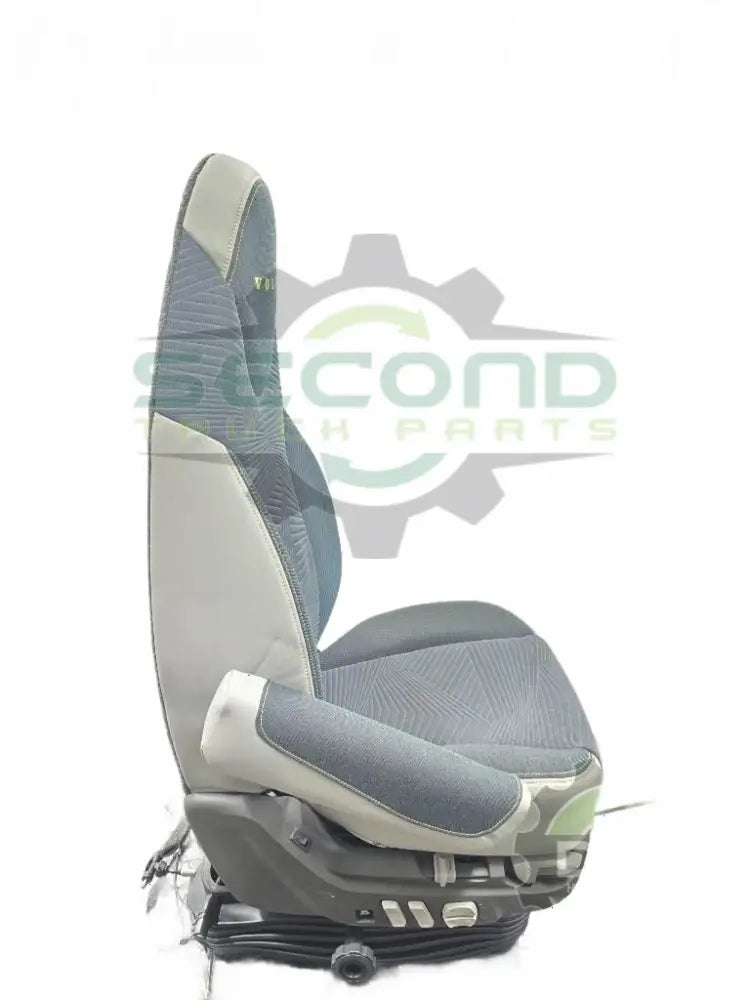Volvo Air ride seat OEM 24524608D13 - Second Truck Parts
