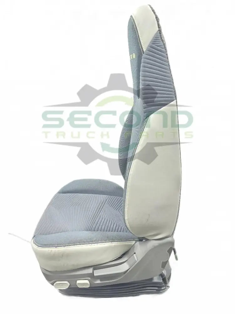 Volvo Air ride seat OEM 24524608D14 - Second Truck Parts