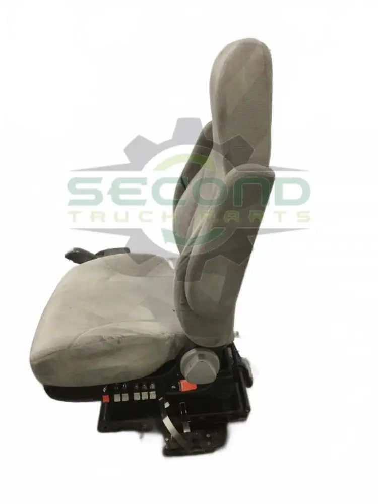 Volvo Complete LH seat assembly with air ride OEM 21137218 - Second Truck Parts