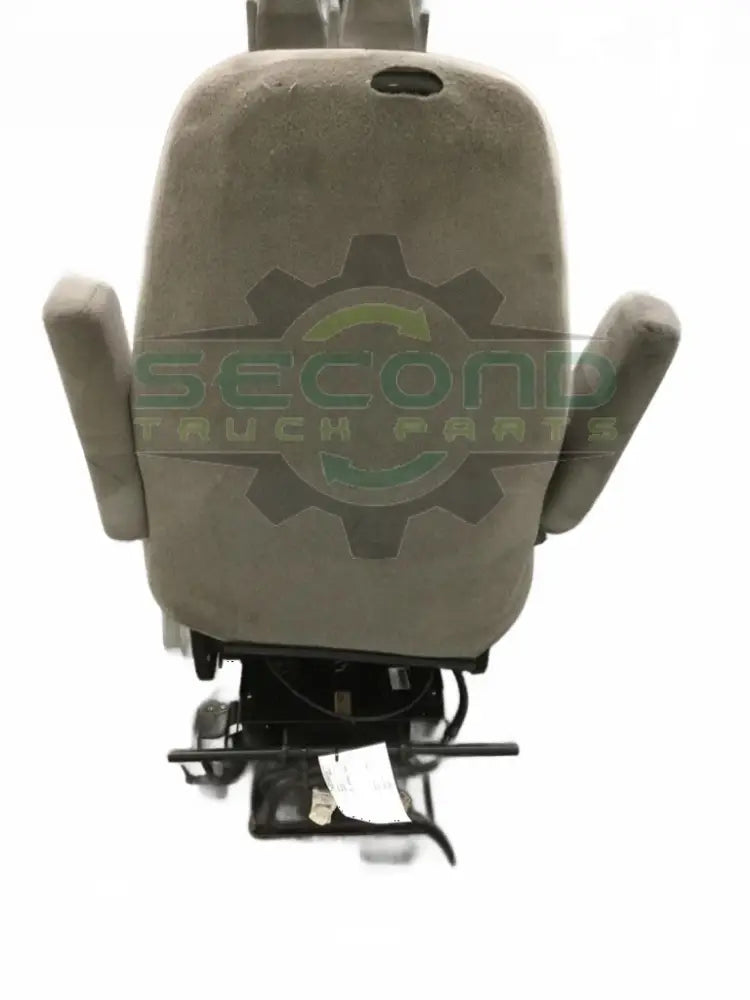Volvo Complete LH seat assembly with air ride OEM 21137218 - Second Truck Parts